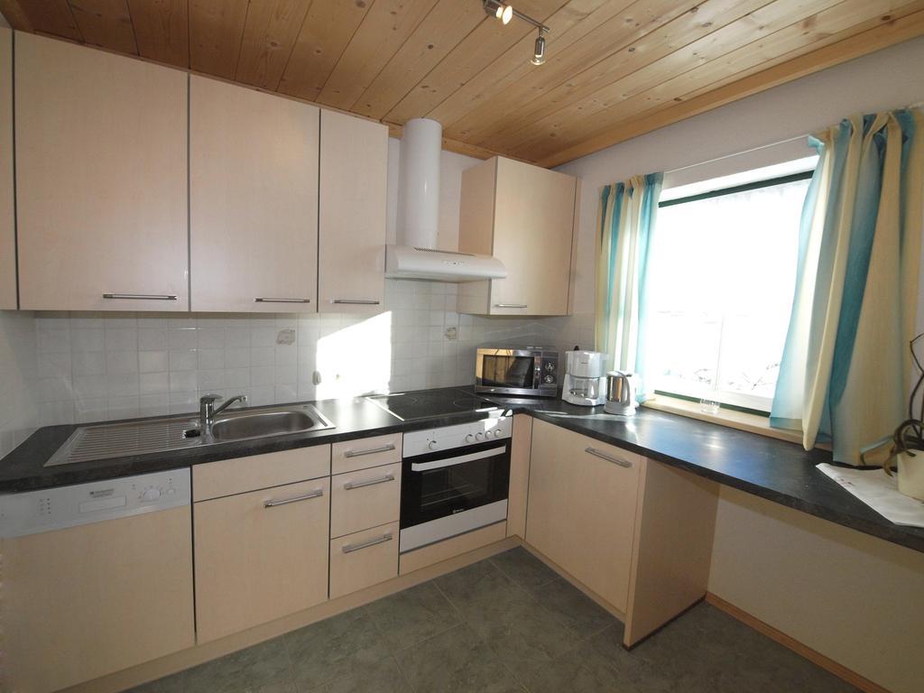Gasthof Pesbichl Goldegg Kamer foto