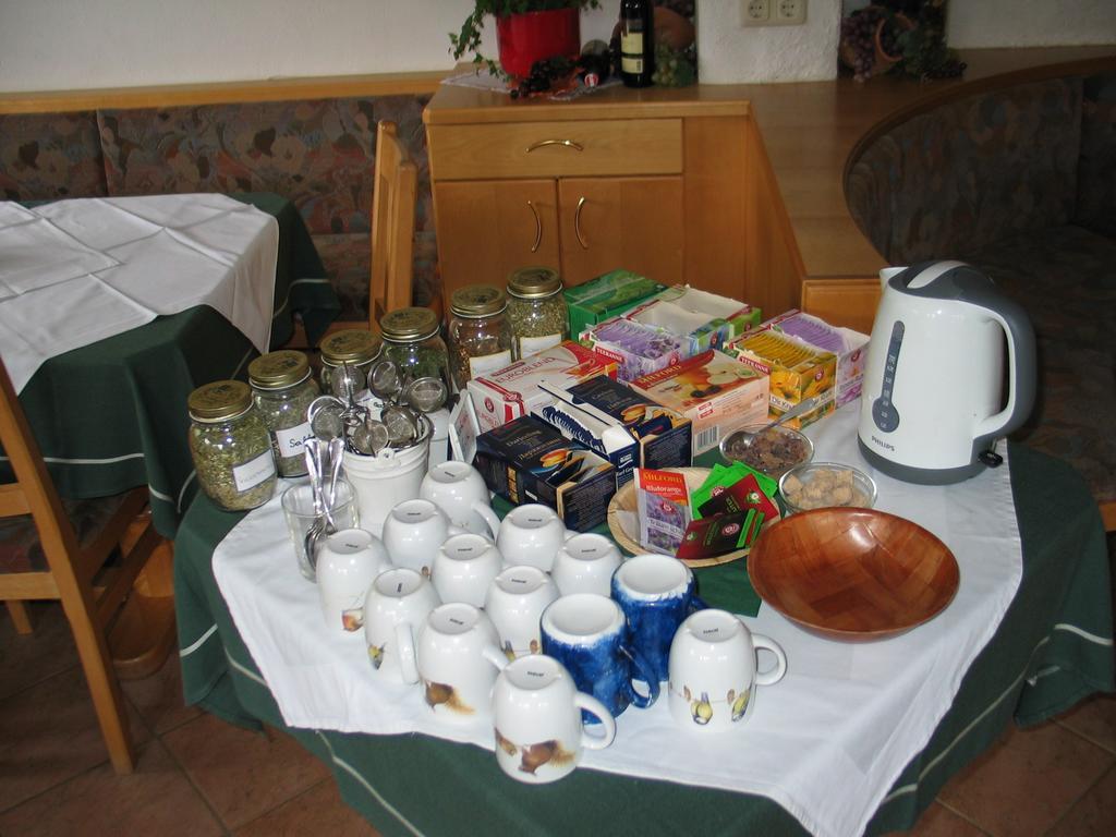Gasthof Pesbichl Goldegg Buitenkant foto